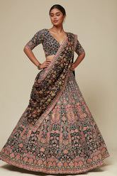 Champagne Wishes Studs